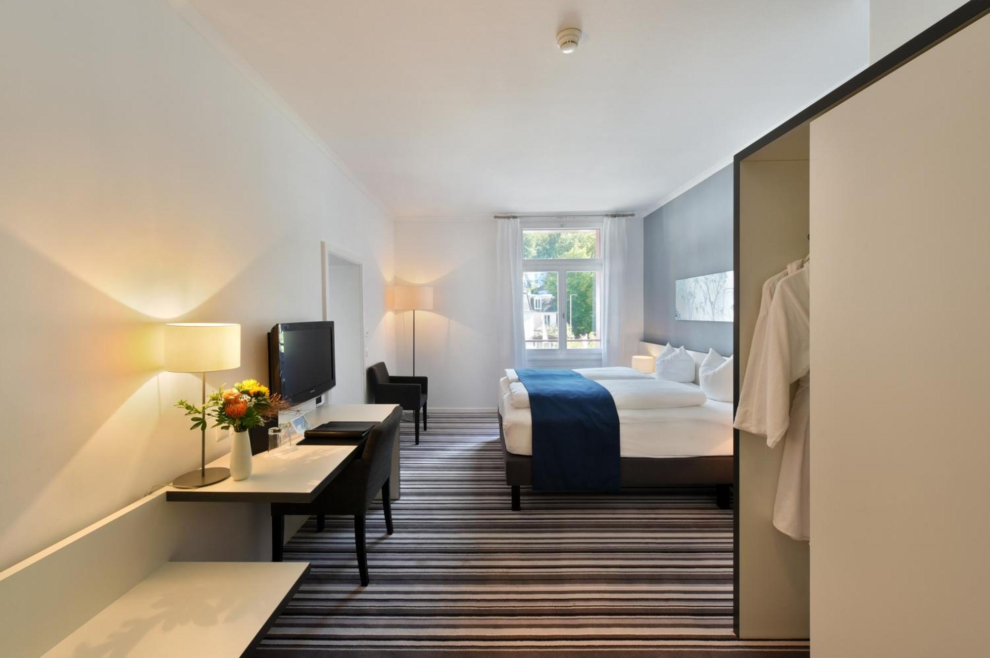 Hotel Vitznauerhof - Lifestyle Hideaway At Lake Lucerne Exterior foto